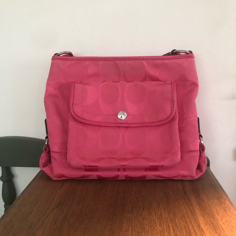 Coach | Kyra Daisy Hot Pink | Jacquard Crossbody Purse | F16550